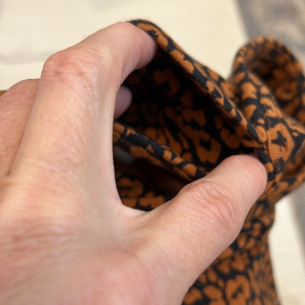 J. Crew Weekend brown and Black Animal Print Leggings size medium. - Picture 7 of 8